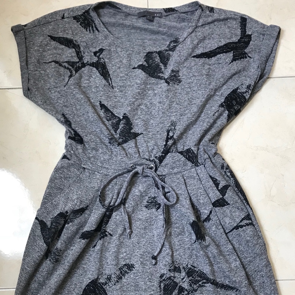 Forever 21 Short Sleeve Dress